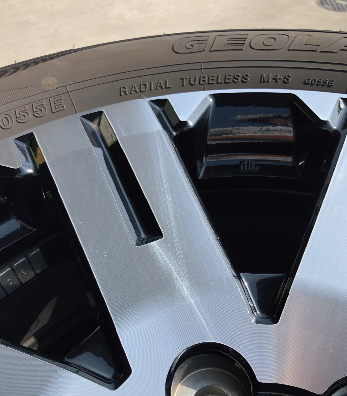 中古純正18インチタイヤ＆アルミセット1224c サムネイル2